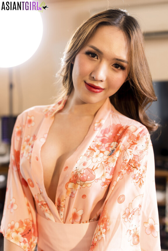 Asian TGirl Rin
