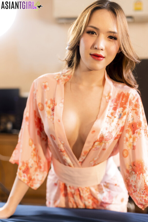 Asian TGirl Rin