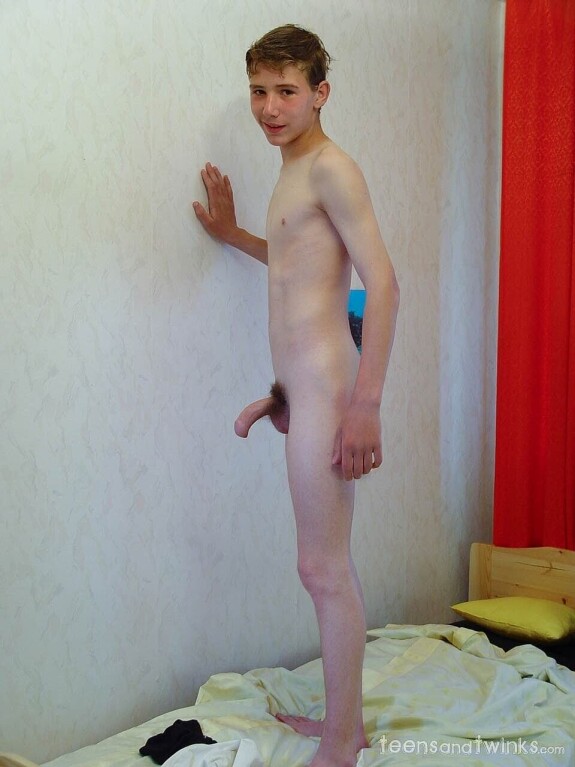 Shy twink Moteijus strips and flaunts his lean body and rock-hard dick