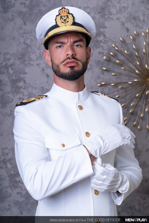 Gay naval officer Nico Zetta analizes a hot bottom after rimming him