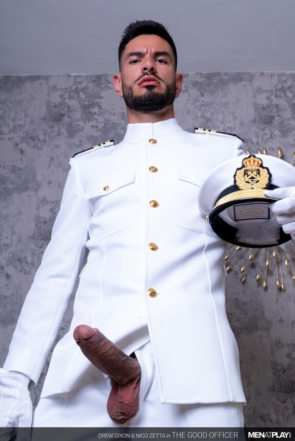 Gay naval officer Nico Zetta analizes a hot bottom after rimming him