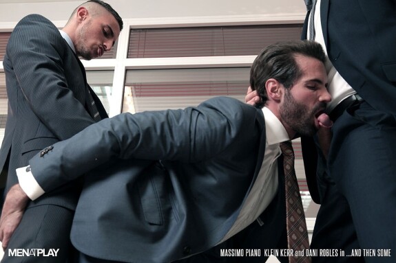 Gay beauties Dani Robles, Klein Kerr & Massimo Piano fuck in an office 3some