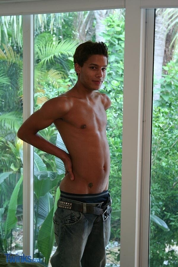 Adorable petite twink Aaron Armstrong flaunts his slim body and masturbates