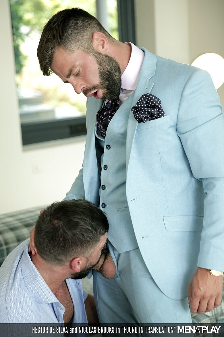 Stunning bearded hunks Hector de Silva and Nicolas Brooks fuck in suits