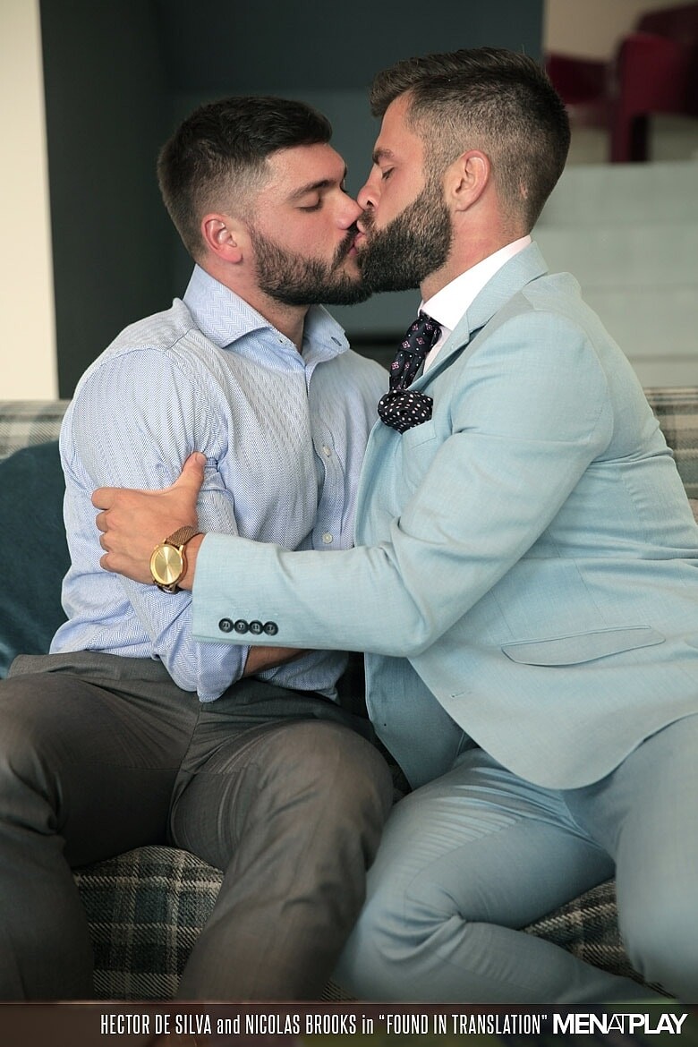 Stunning bearded hunks Hector de Silva and Nicolas Brooks fuck in suits