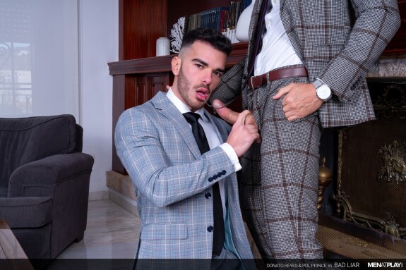 Detective Donato Reyes & gay hottie Pol Prince fuck each other hardcore