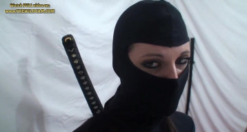 Lesbianas ninja (CALIENTE)