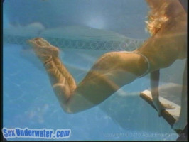 Leggy cutie with small titties suggests off her awesome bare frame underwater