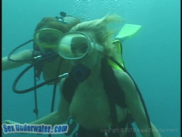 Sweet underwater motion of  large-breasted divers