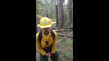 本物の山火事の労働者