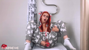 Lush Redhead Masturbate Pussy Sex-Toy and Climax in Kigurumi