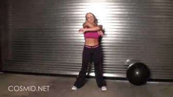 Playful Cosmid blonde demonstrates spherical butt for the duration of the workout