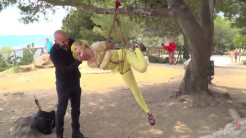 Experienced dominator Nerea Falco bonded Frida Sante on a tree