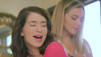 Babes.com passionate 3some with  fashions Natasha Nice and Joseline Kelly