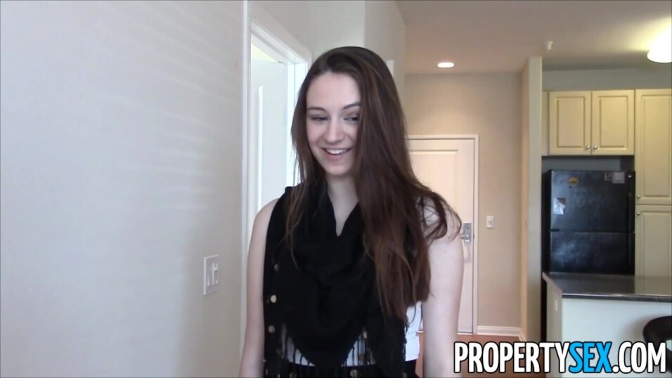 Attractive youngsterager Elektra Rose offers a first rate head for an interviewer