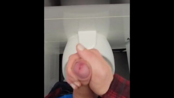 SLOW MOTION johnholmesjunior capturing cum load in busy mens toilet in gradual motion