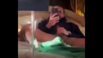 Drake Masturbating