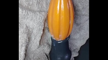 Removing Super Deep Anal Plug after 20 Minutes