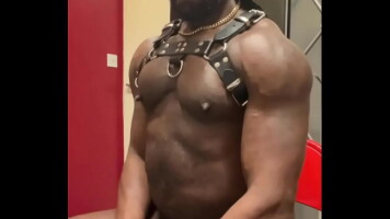 Black Sexy Bodybuilder Solo strip Cum Bust