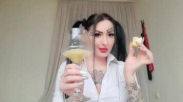 Sweet and scrumptious apple spit for the grimy boy. Open your mouth and revel in an unforgettable cocktail from Dominatrix Nika.