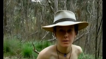 Australian female naturist