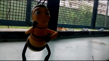 BEE MOVIE a abelha bee movie fudendo gostoso a humana sem dandamp;oacute; nem piedade na escola (BRASIL)