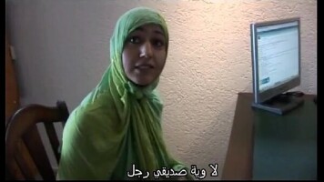 Moroccan slut Jamila tried lesbian sex with dutch girl(Arabic subtitle)