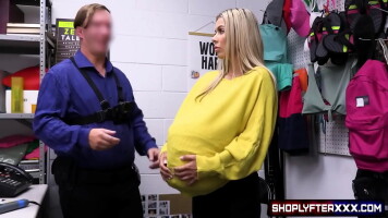 Young blonde thief Summer Vixen fakes pregnancy with a turkey on her shirt, but she gets caught and now she has to get fucked by the security guard.