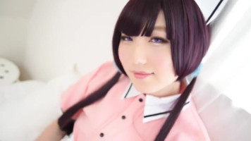 Sexy japonesa Cosplay nena Maika Sakuranomiya follada a través del hombre