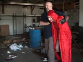 Skirt-carrying Red Riding Hood enjoys bondage torture